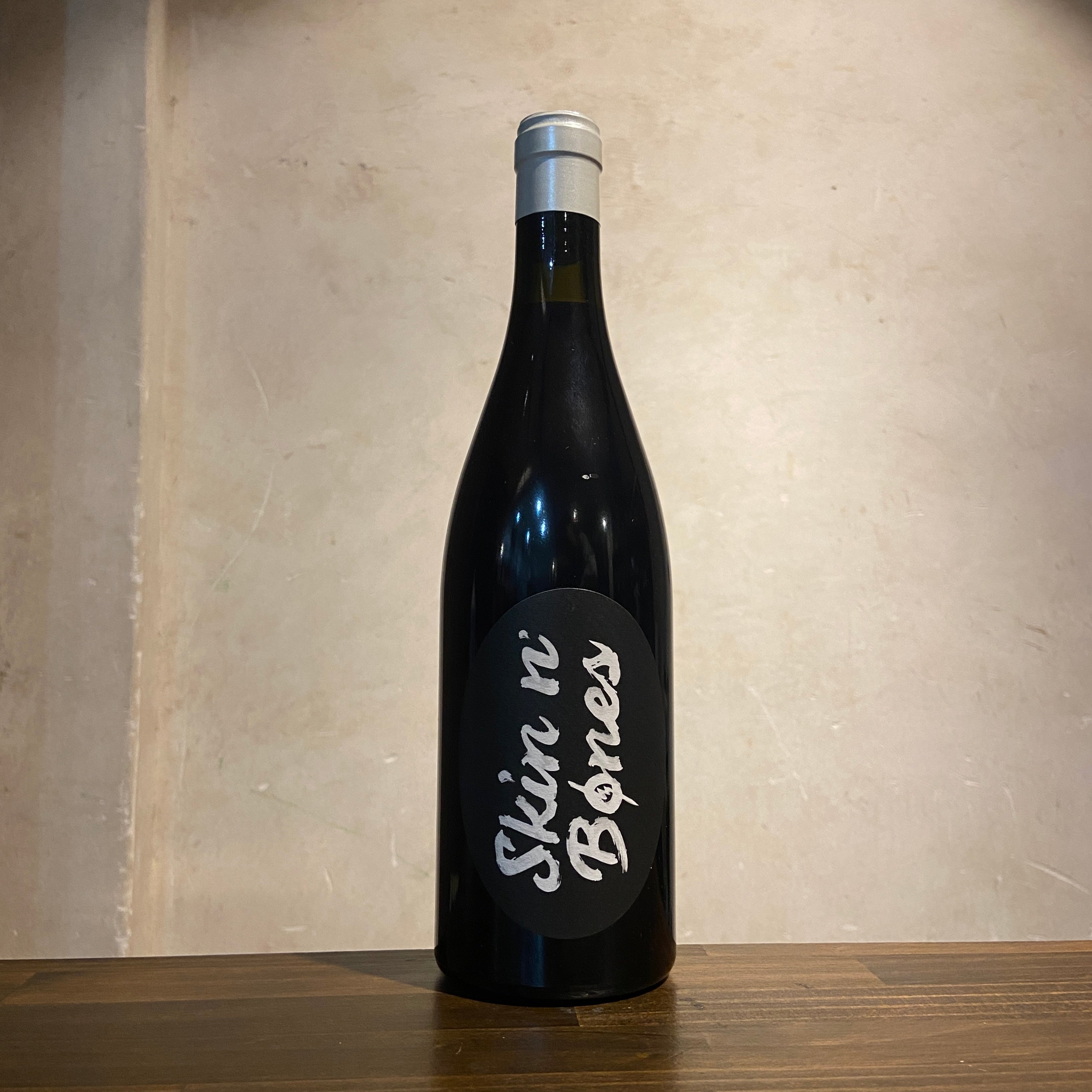 Skin n Bones Pinot Noir 2022 BK Wines / スキンアンドボーンズ ピノ・ノワール BK ワインズ